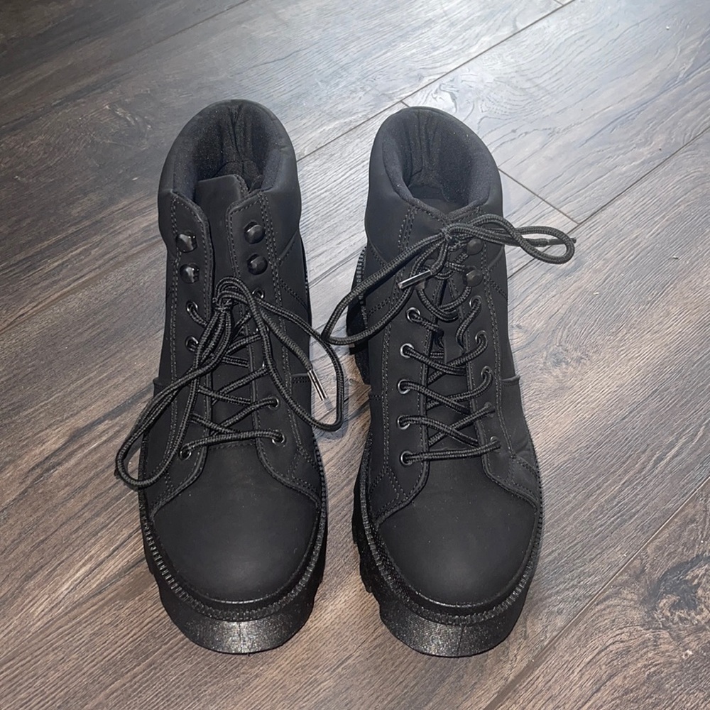 Combat Boots Forever 21